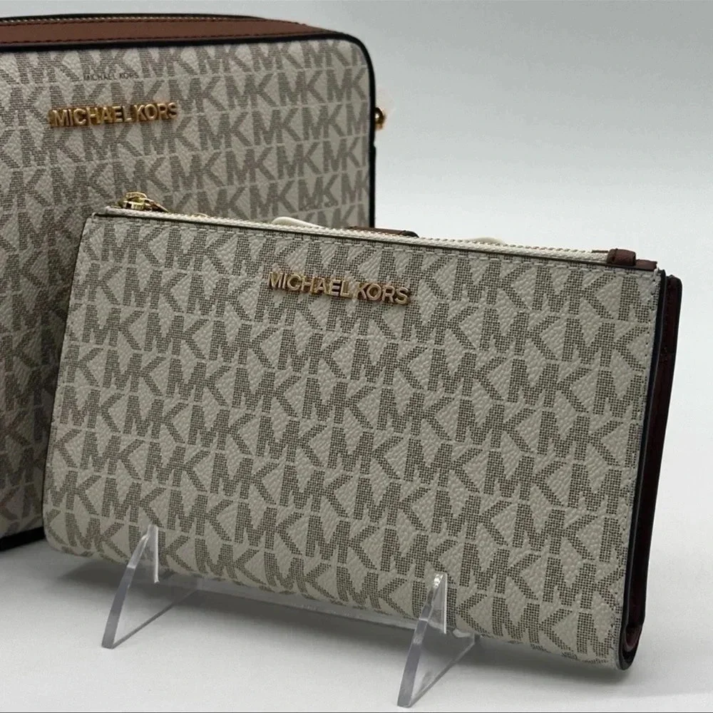 Michael Kors Large EW Crossbody Bag & Large Double Zip Wallet Vanilla